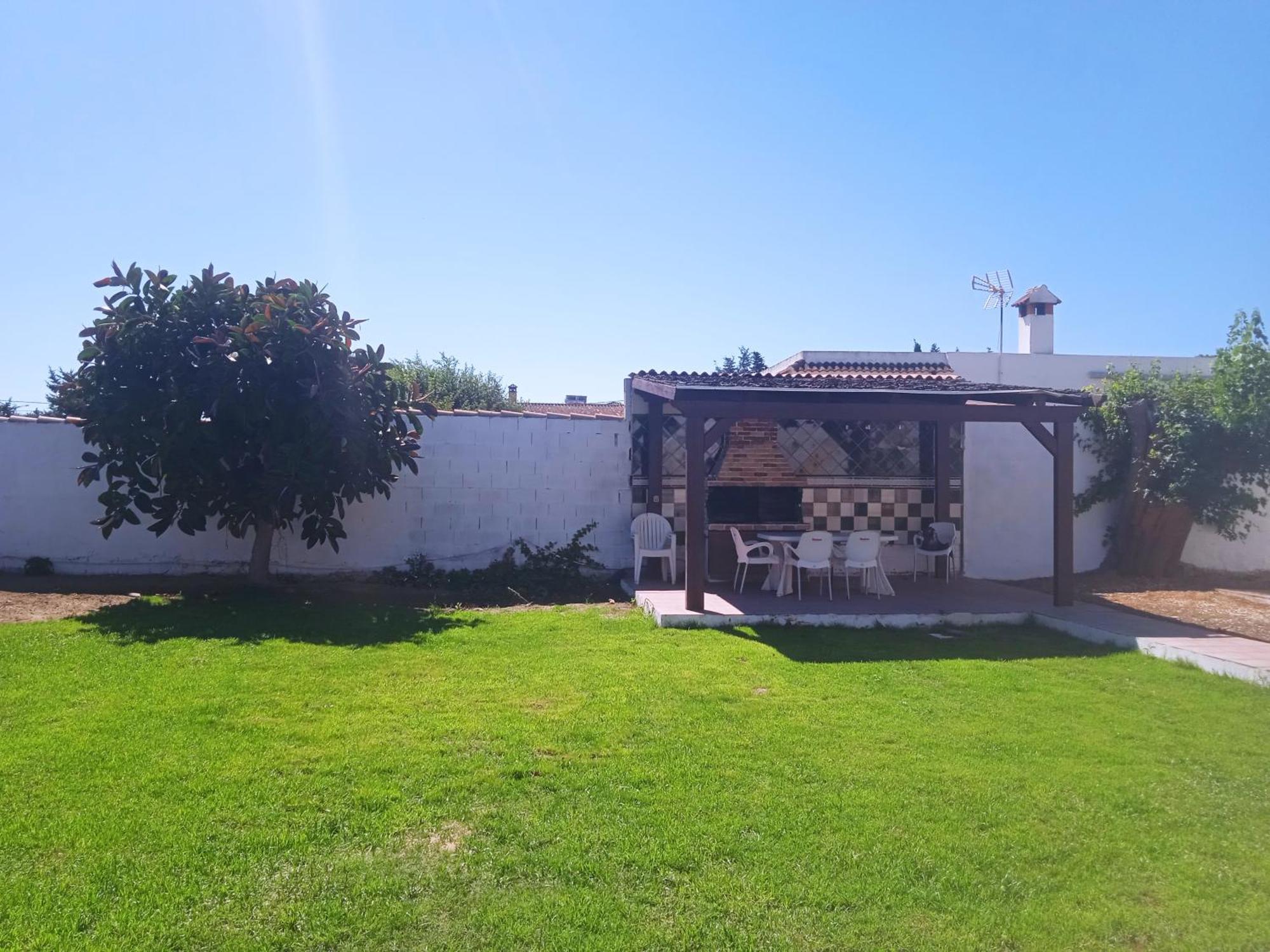 Agradable Chalet Con Piscina Para Escapadas. Chiclana de la Frontera Exterior photo